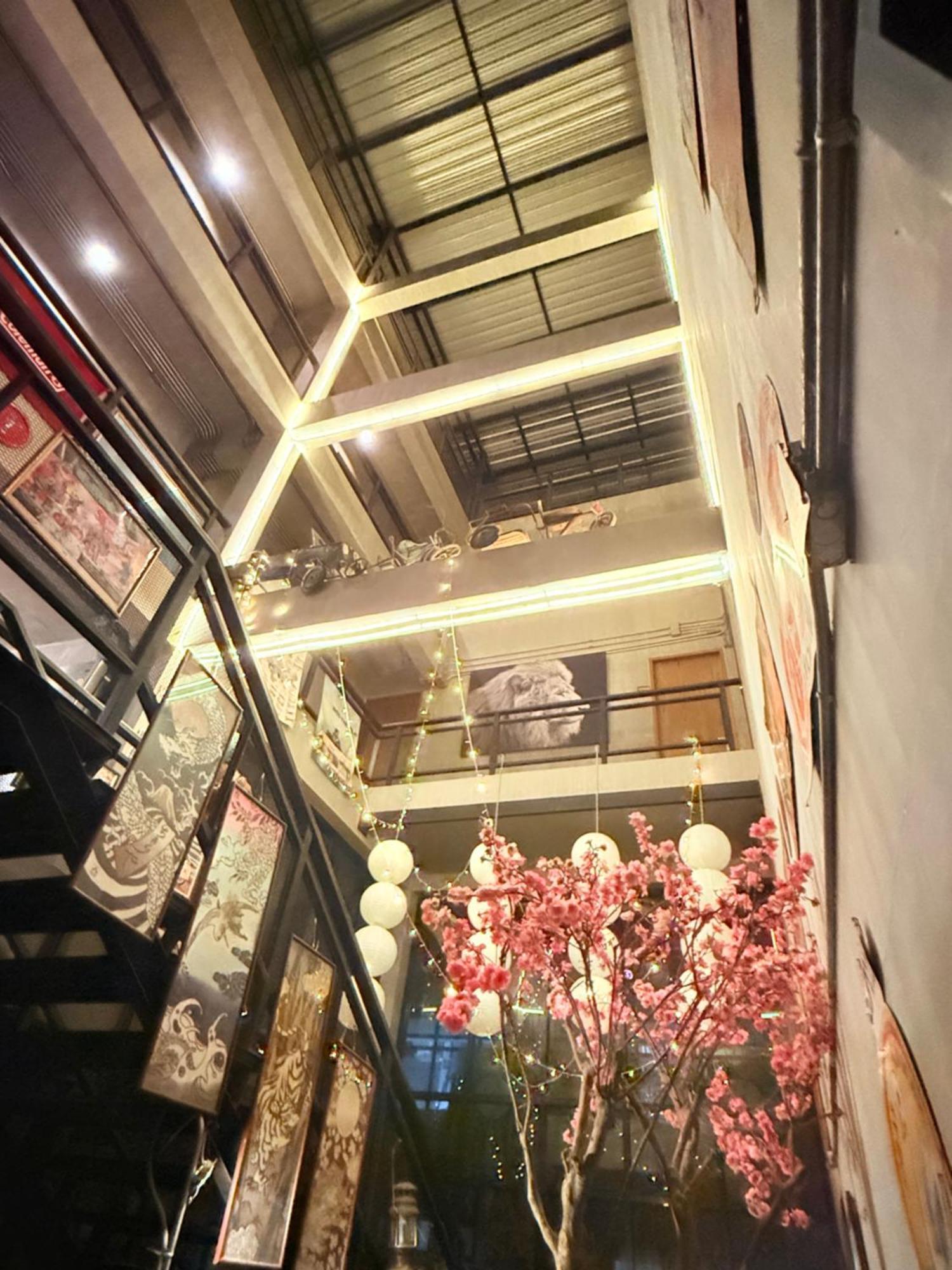 Labkoff Cafe And Hostel Kanchanaburi Exterior foto